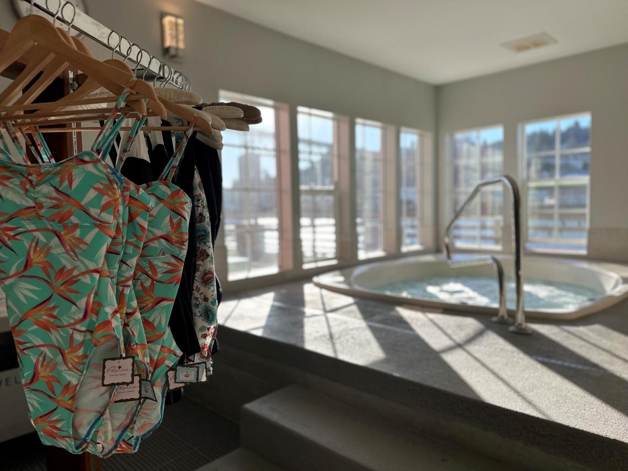 Cannery Pier Hotel & Spa 아스토리아 외부 사진