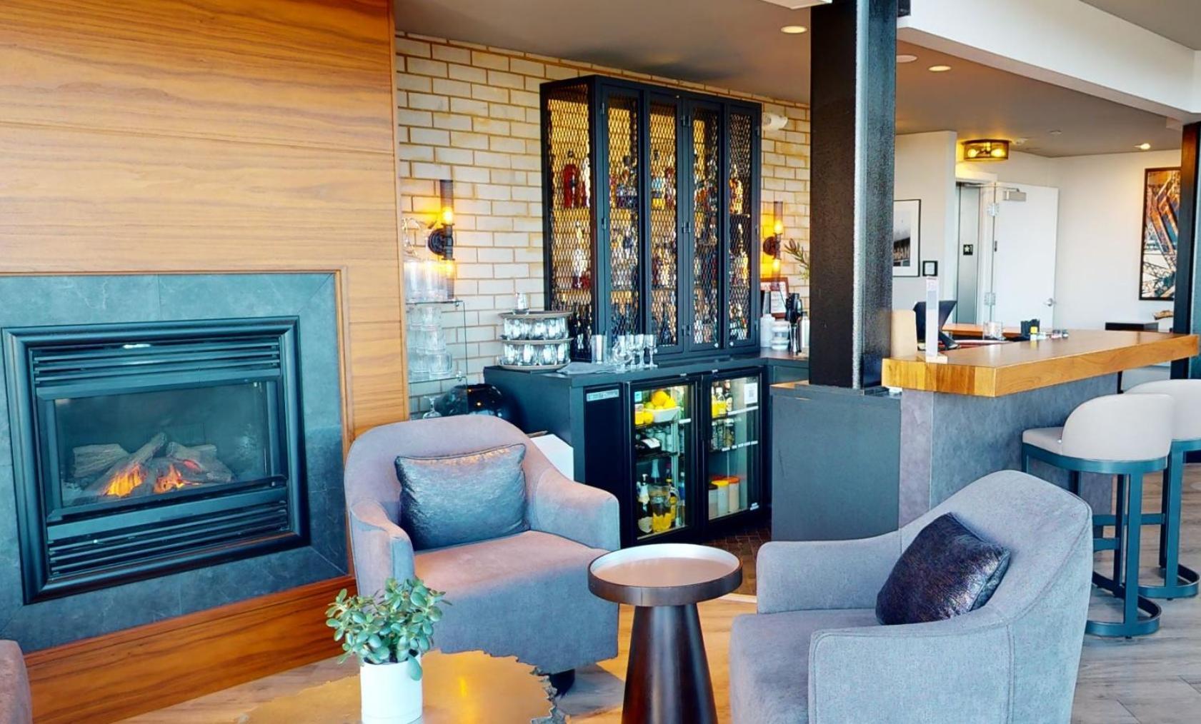 Cannery Pier Hotel & Spa 아스토리아 외부 사진