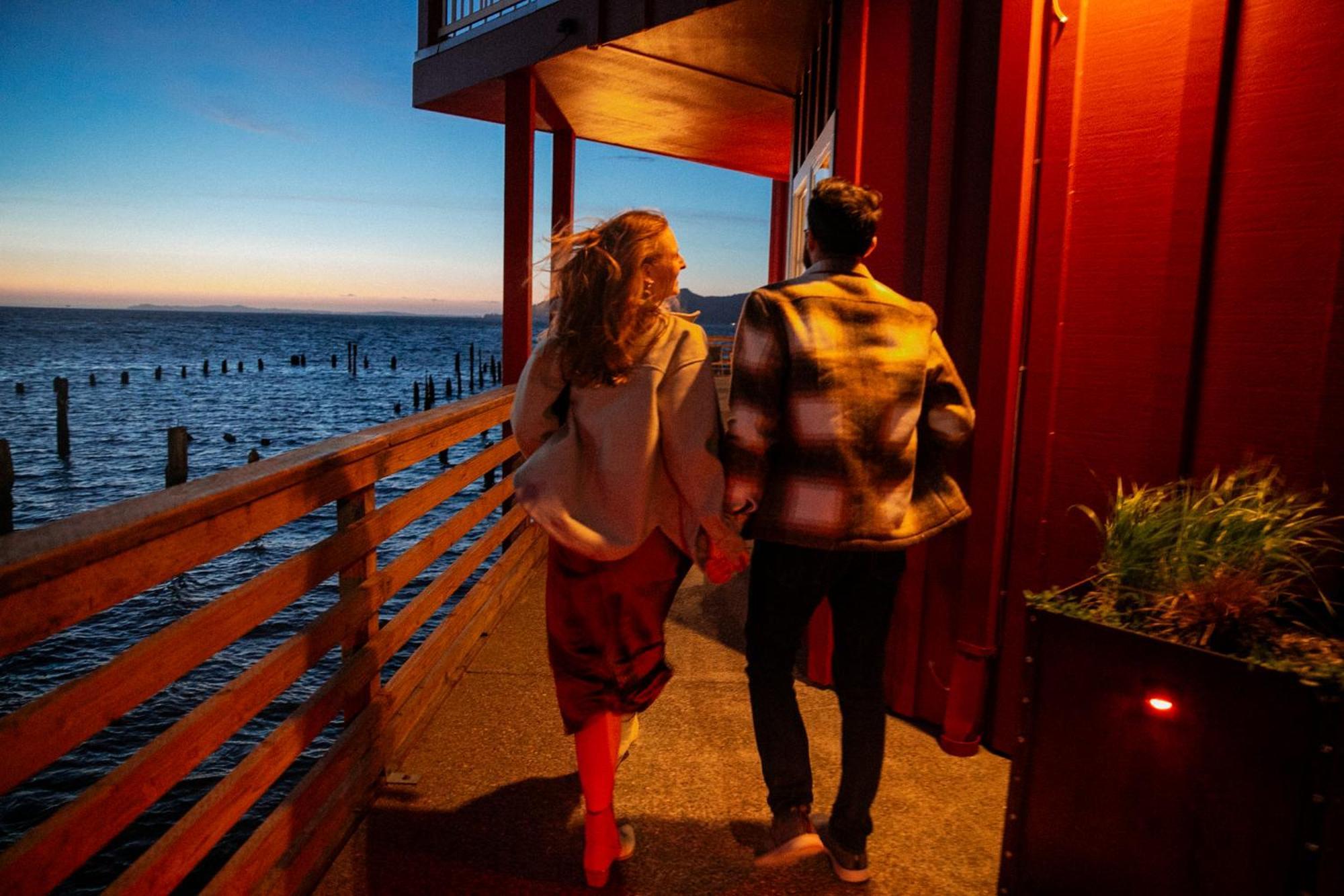 Cannery Pier Hotel & Spa 아스토리아 외부 사진